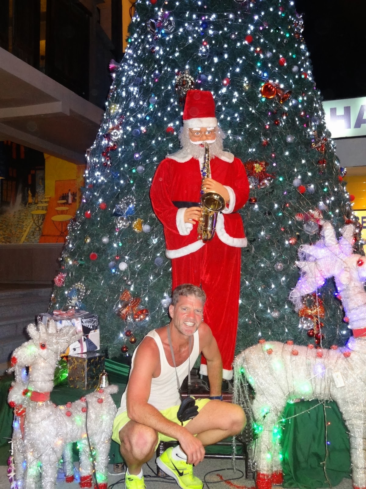 Happy Christmas from Phuket! NivenWorldAdventures!