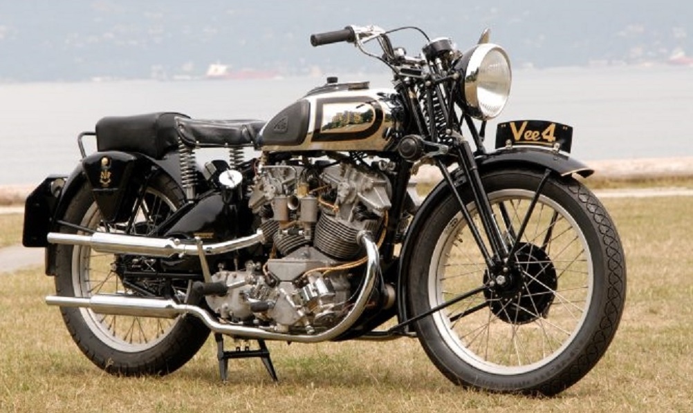 1936 - AJS V4