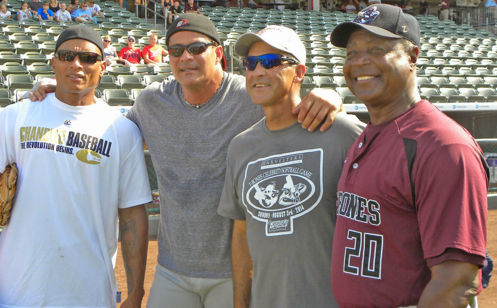 Kansas City Kansan: PHOTOS: Baseball great Jose Canseco visits KCK
