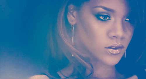 Rihanna%2BPasses%2BThe%2B10%2BMillion%2B