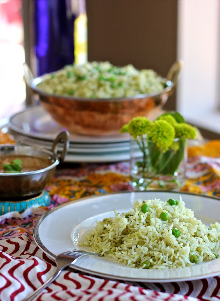 green rice pulao with mint, cilantro and peas  