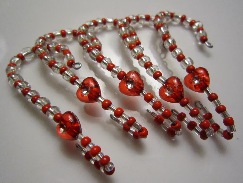The Handcrafted Christmas I "Heart" Christmas Ornament Hooks