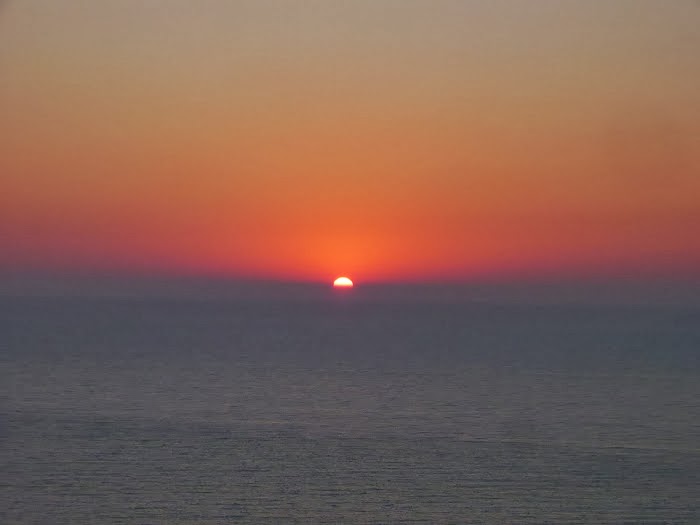 punta palascia (Otranto)dove sorge  per primo il sole in Italia.