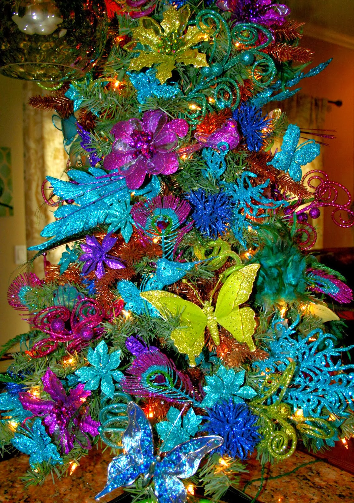 A place to share my stuff a tree for mom  a tree for the kids A place to share my stuff a tree for mom  a tree for the kids