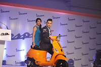 Imran Khan Unveil the New Vespa Scooter