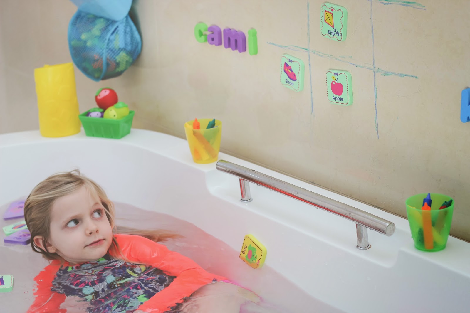 munchkin bath crayons