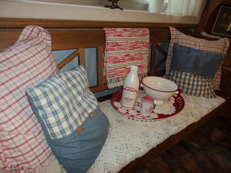 Swedish Corner~Down Under: Vignette on the kitchen sofa
