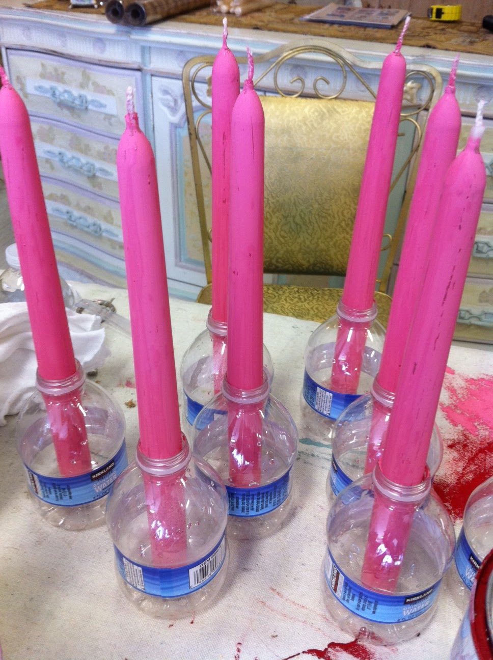 Maison Decor Custom color candles in two minutes!