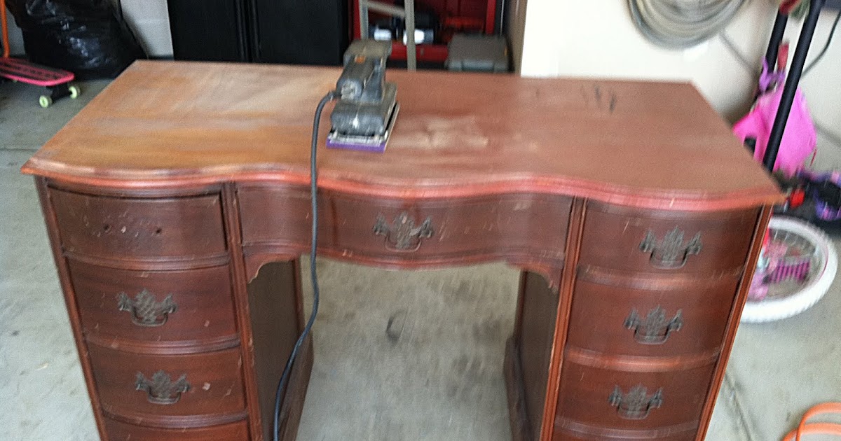 SaVvy DeCor Thrift Store Desk Makeover