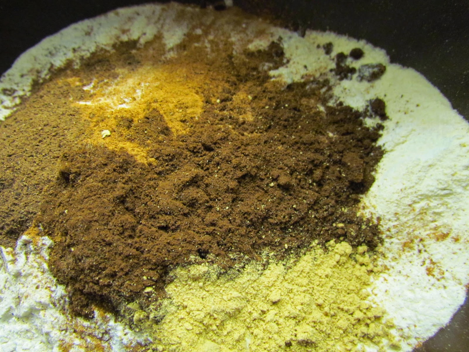 kotkarankki Ginger, cloves