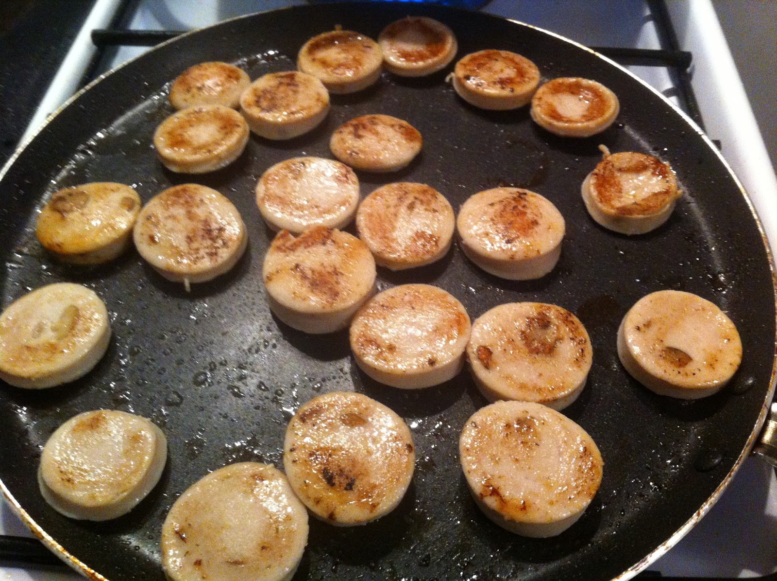 Lalloux Bouchée apéritive boudin blanc compote de pommes et bacon grillé