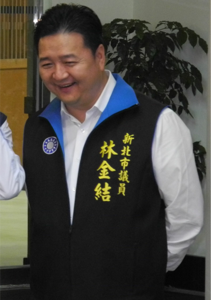 前台北縣長周錫瑋形同「默認」參選新北市長,成為藍營第1位表態者。 前台北縣長周錫瑋形同「默認」參選新北市長,成為藍營第1位表態者。