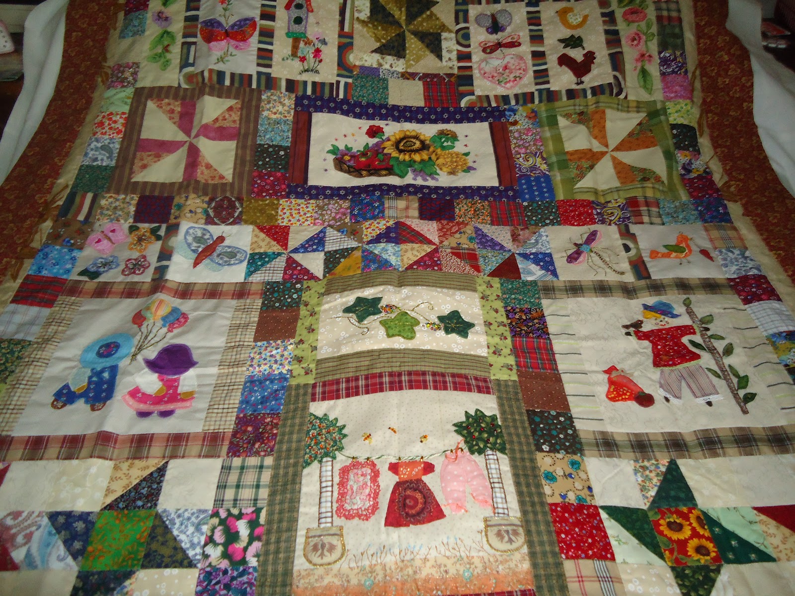Emine Tansuğ�un Patchwork İşleri Tek Kişilik Yatak Örtüsü 3