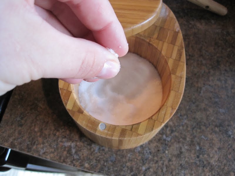 Mrs. Schwartz's Kitchen Tortellini Straw and Hay