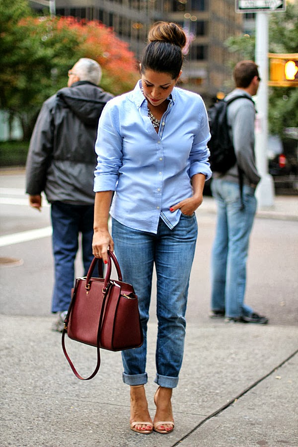 boyfriend jeans NYC Fashion Blogger; boyfriend jeans; oxford shirt; how to wear boyfriend jeans; zara pumps; michael kors selma; Michael Kors; Jcrew necklace; jcrew; current elliott