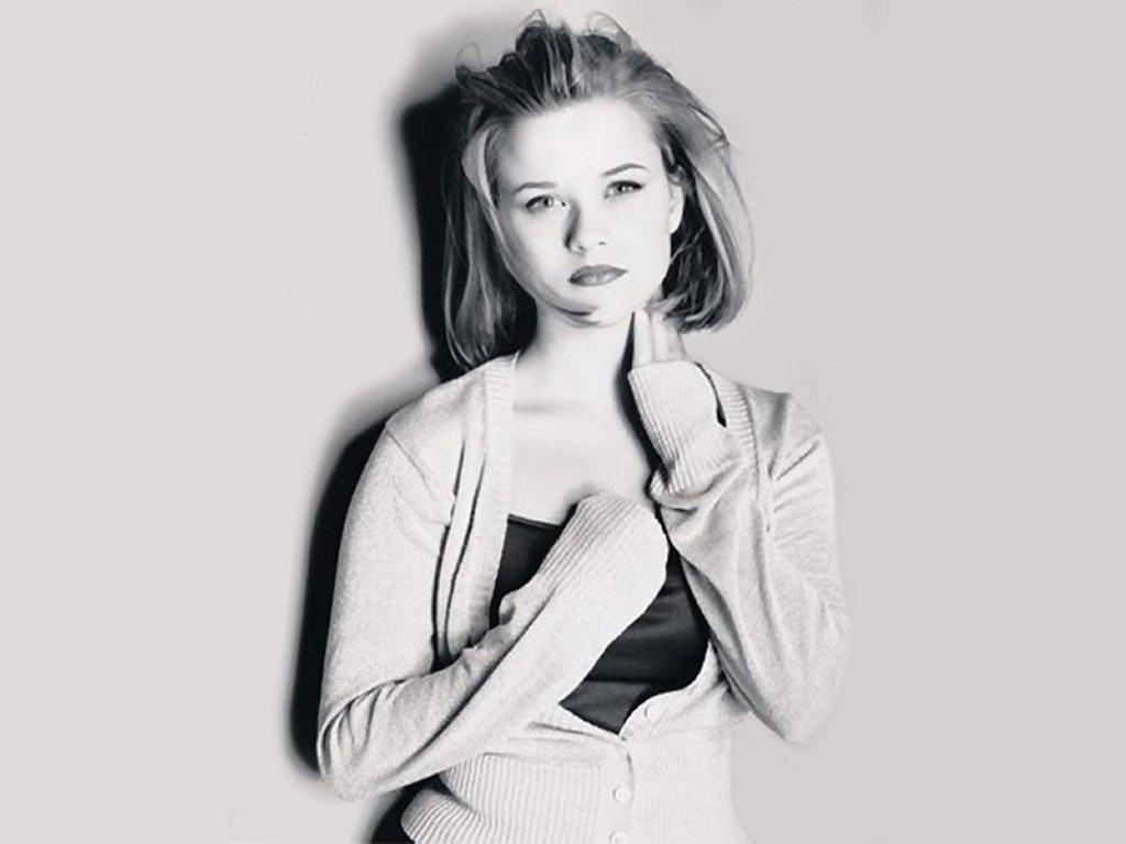 http://3.bp.blogspot.com/-SG97yBBHc10/TmpedlAs3PI/AAAAAAAAGk8/RzVajgZ1E6E/s1600/reese-witherspoon-wallpaper-7-7984.jpg