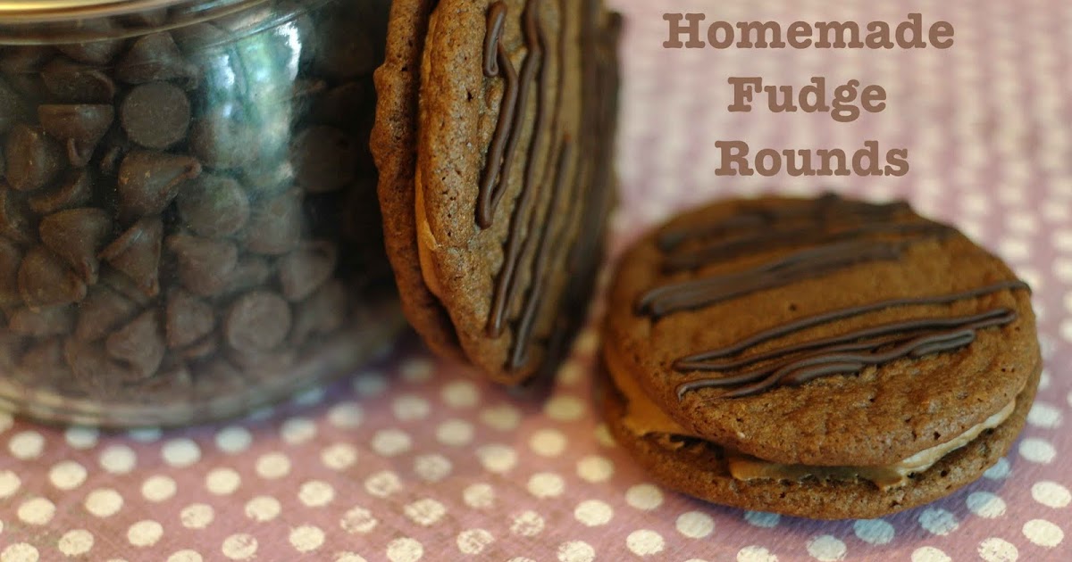 The Baking Pixie Homemade Fudge Rounds