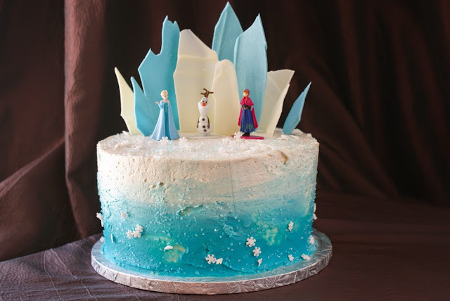 My Gluten Free Bakery: Layer Cake Share - Frozen Theme ...