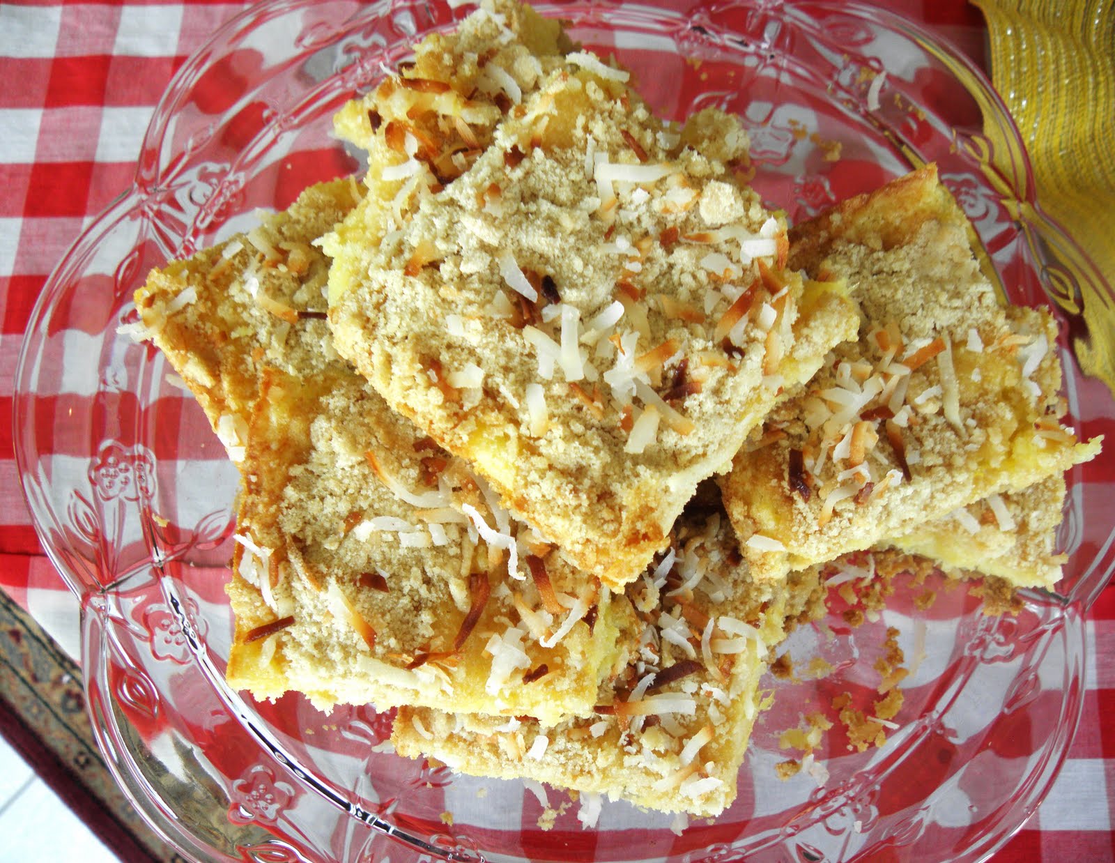 The Cozy Little Kitchen Irresistable Tropical Pineapple & Coconut Bars