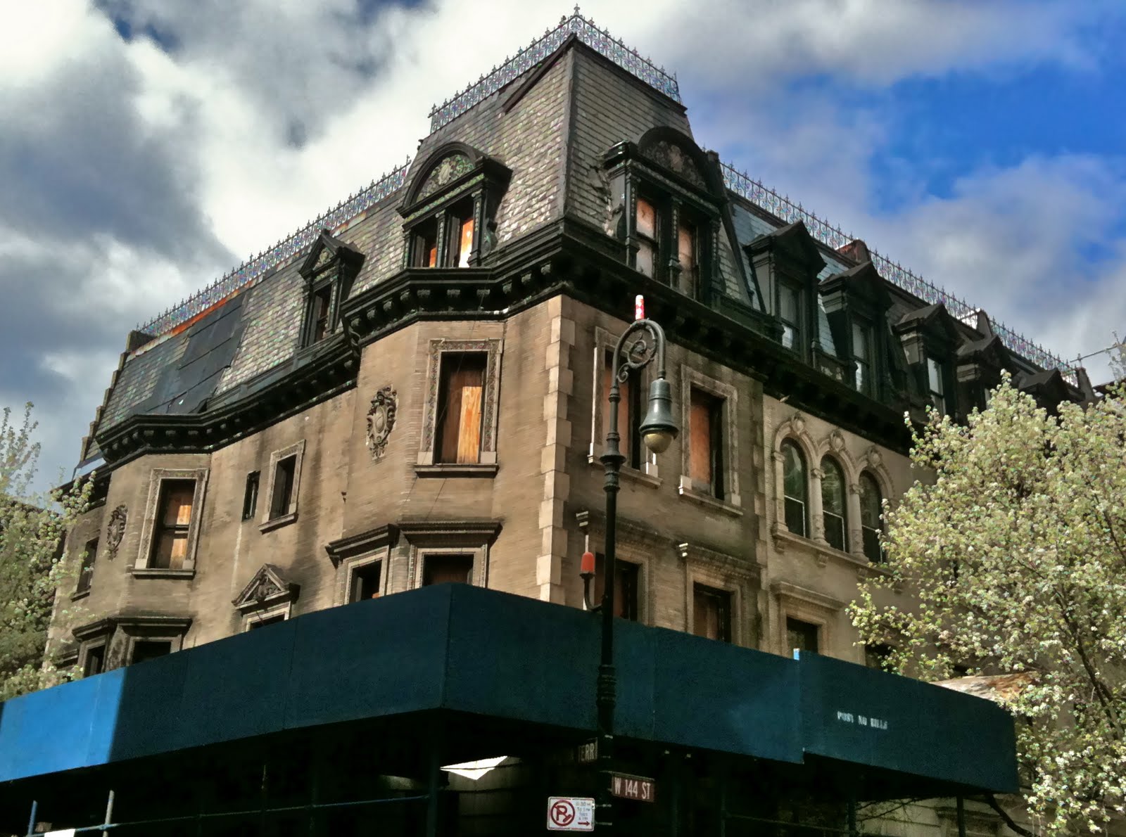 H A R L E M + B E S P O K E ☞ REVIVE 72 Hamilton Terrace Has Sold