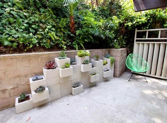 20+ Creative Uses of Concrete Blocks in Your Home and Garden | Do it