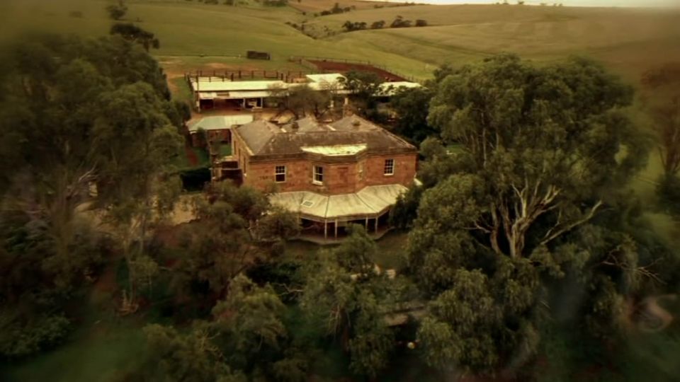Houses and Places/ Countries. McLeod's Daughters/ Drover's Run