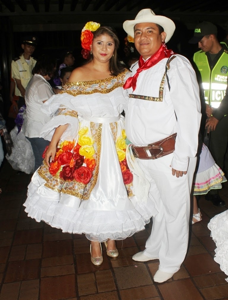 Arte, cultura y turismo: Traje tipico del Huila