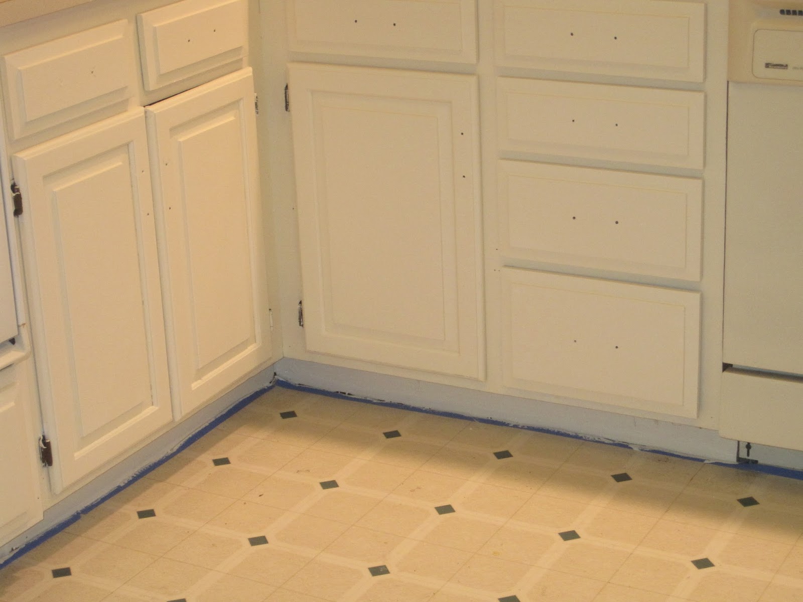 Decorated Chaos How to Paint Drawer Pulls Kitchen Update on a Budget