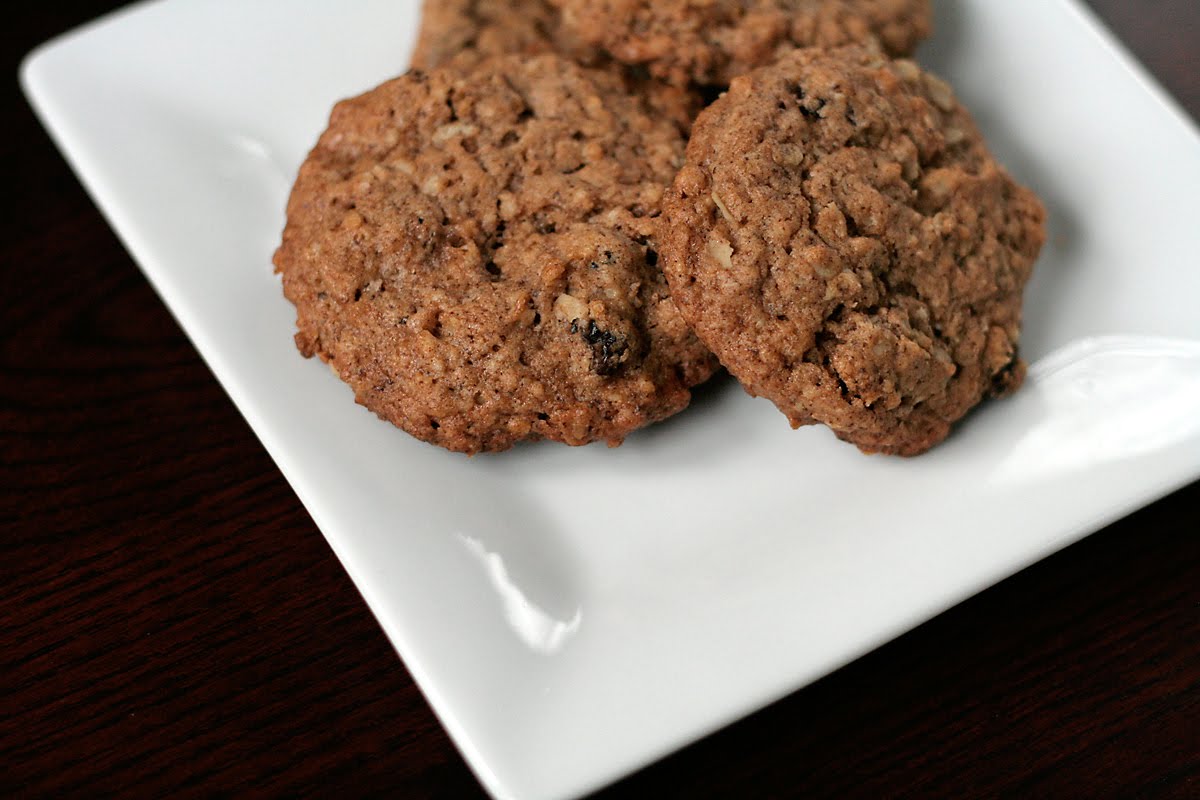  steph chows Maple Oatmeal Raisin Cookies