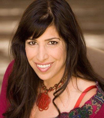 Lisa Lost 3.0 | Laura K Style