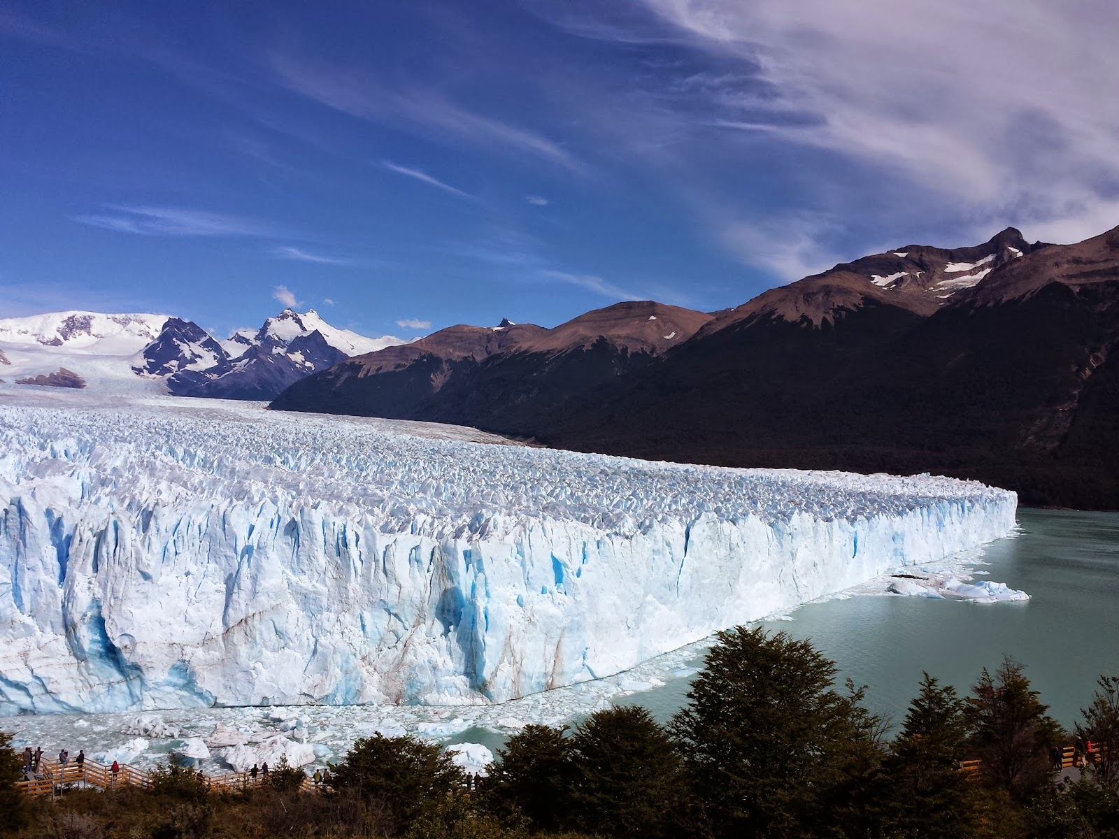 http://cadalugarumadica.blogspot.com.br/2015/03/el-calafate-argentina-roteiro-e-dicas.html