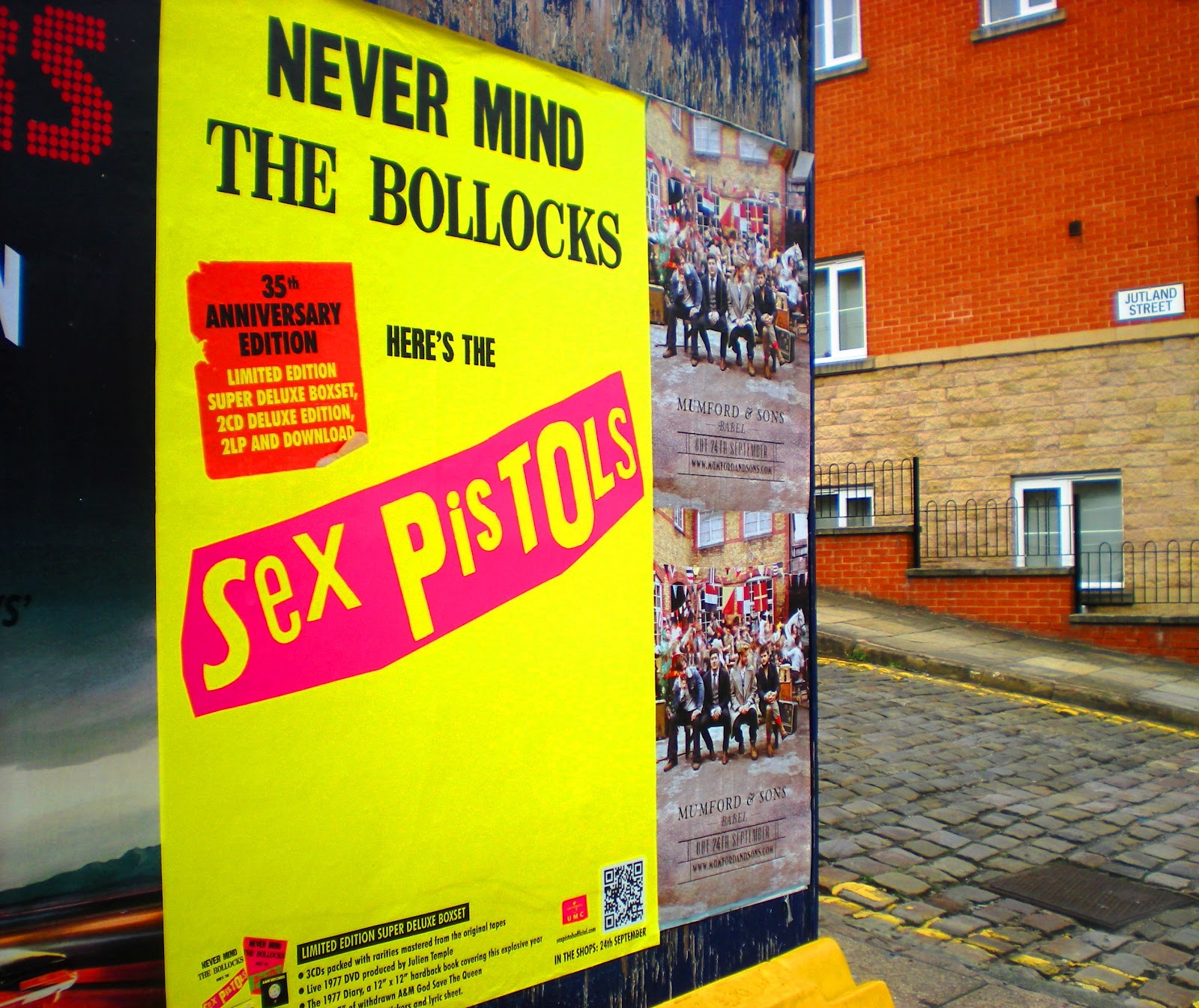 sex pistols nevermind the
