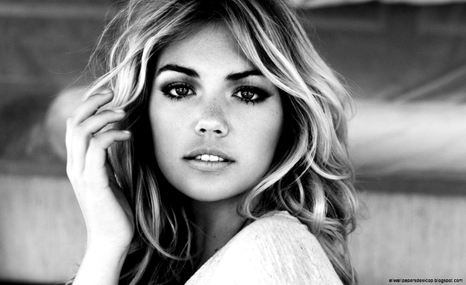 Kate Upton Model Actress Girl Hd Wallpaper