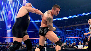 HONOR Y RESPETO 2013 Big+Show+KO+Punch+To+Randy+Orton