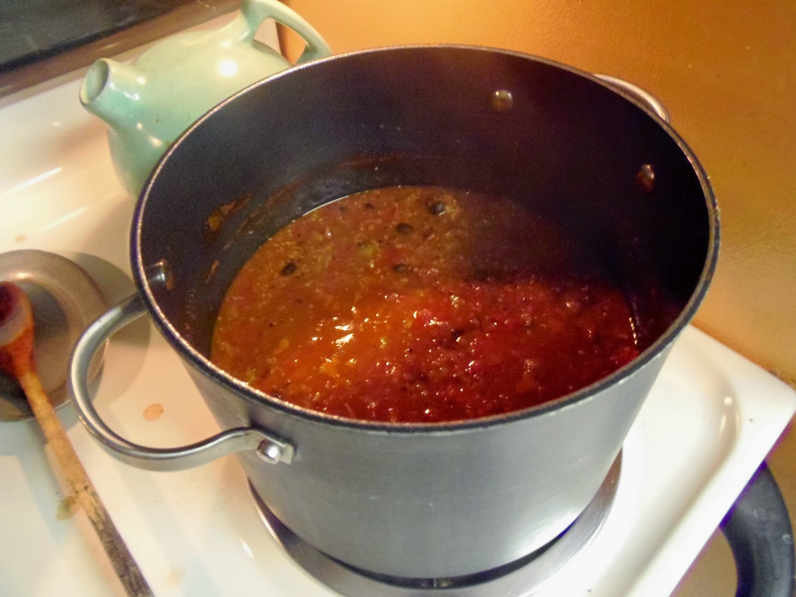 Glo's Kitchen Quinoa Chili