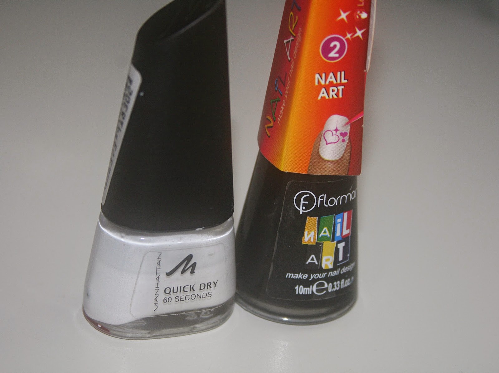 Notd Black White Ethno Nails