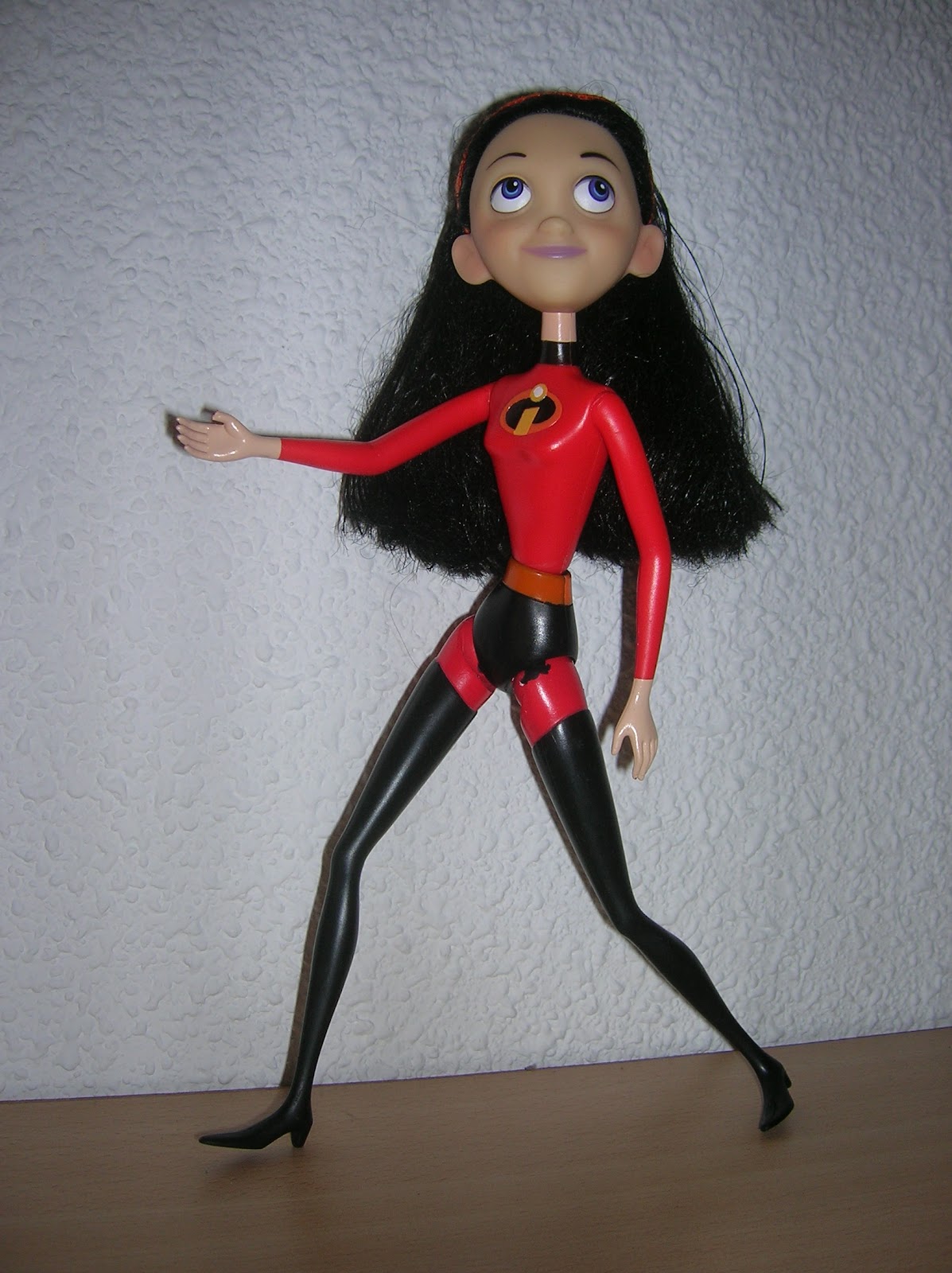 muñeca violeta de los increibles