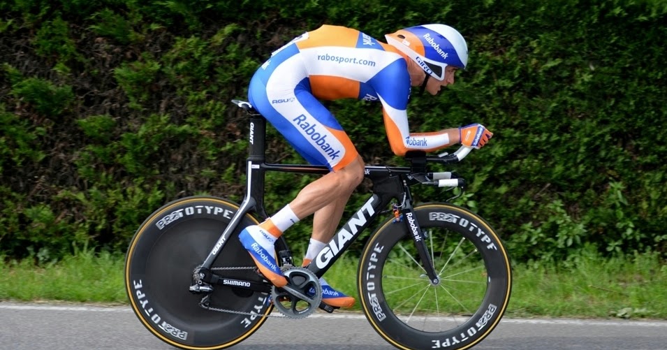 Veloce ® cycling and bike rental company High end road bikes for rent