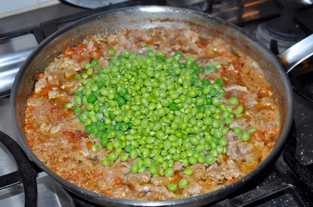 Mister Meatball Veal & peas