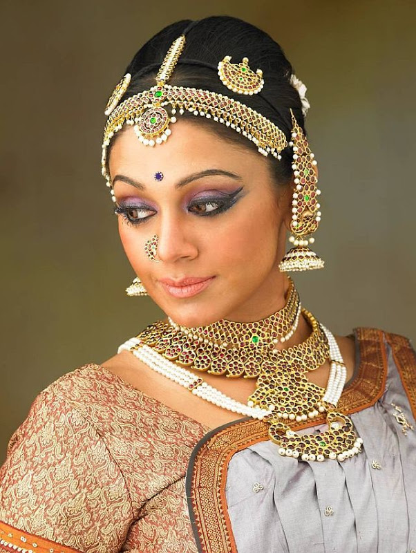 12 Stunning Indian Bridal Headpieces Jewellery India