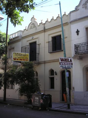 LA CASA DE CALLE CAMACUÁ 344