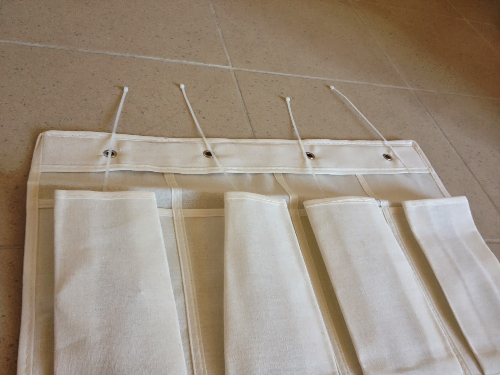 Gotta Love DIY: DIY Vertical Garden for Under $20!