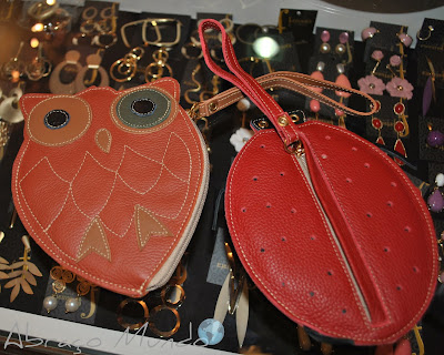 Bolsinha de coruja - Fortunata Accessori - moda - Belo Horizonte - Abraço Mundo Fortunata Accessori tem moda em Belo Horizonte