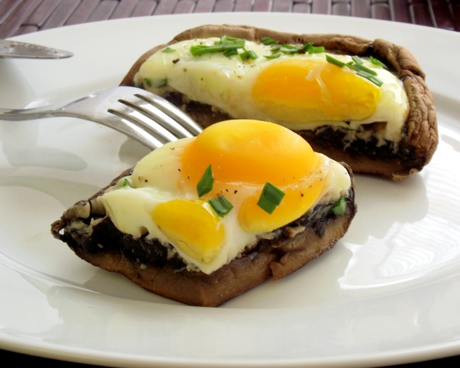 Poor Girl Eats Well Recipe Baked Eggs & Herbs in Portabella Mushroom Caps