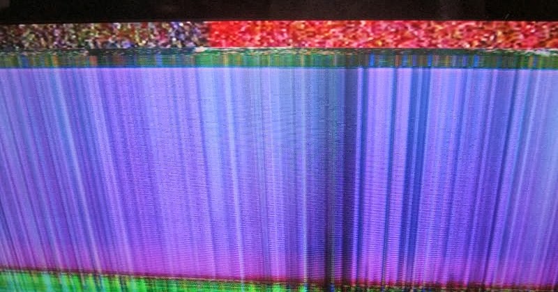 tv LCD gambar bergarisgaris vertical ( FLICKER