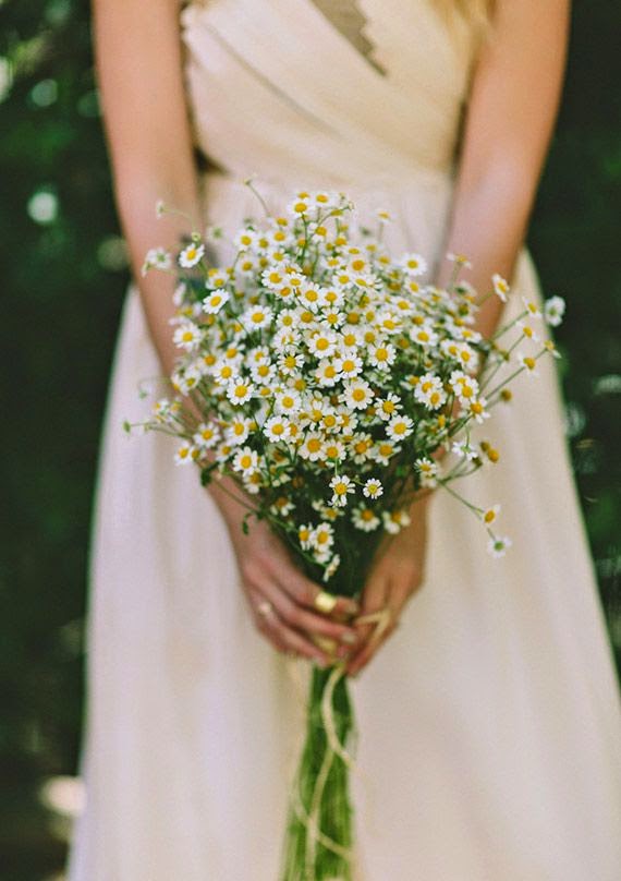 Beautiful Bridal 11 Delicate Daisy Wedding Ideas