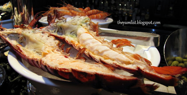 Lobster Sunday buffet brunch, Ritz Carlton, Kuala Lumpur, Bubbly brunch, champagne brunch, seafood buffet