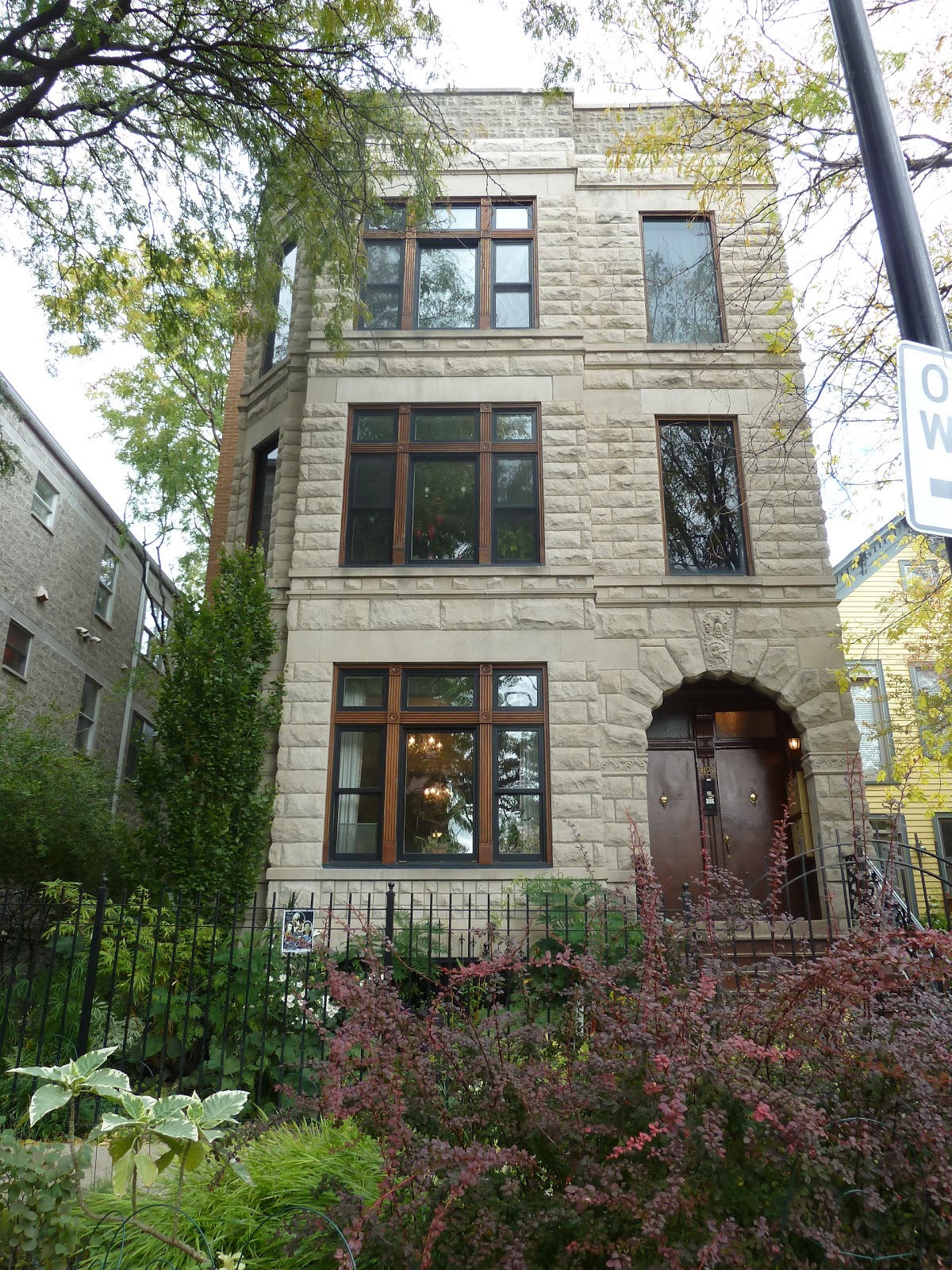 The Chicago Real Estate Local Walk Wicker Park Landmark District