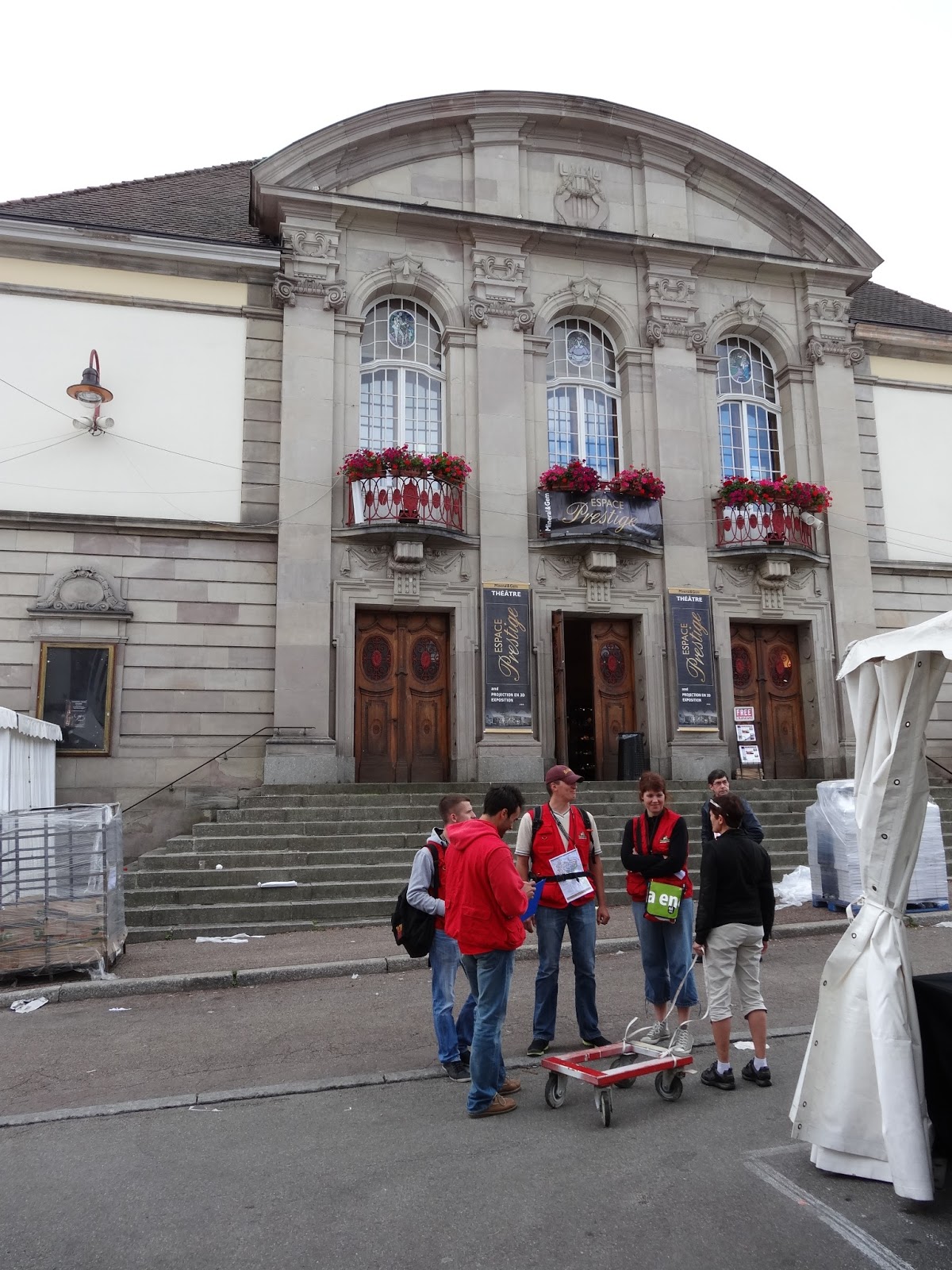 Natural History Museum of L.A. Minblog 50th SainteMarieauxMines Gem & Mineral Show