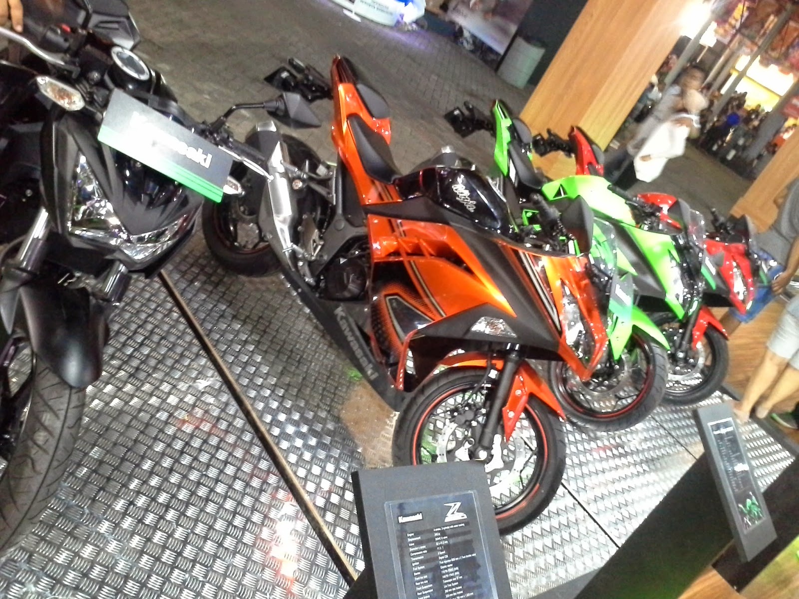 Pemesanan hub : 0813 1058 7696